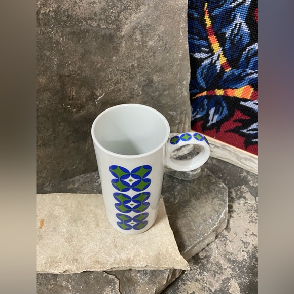 Blue and Green Geometric Pattern Mug - Picture 3 of 4